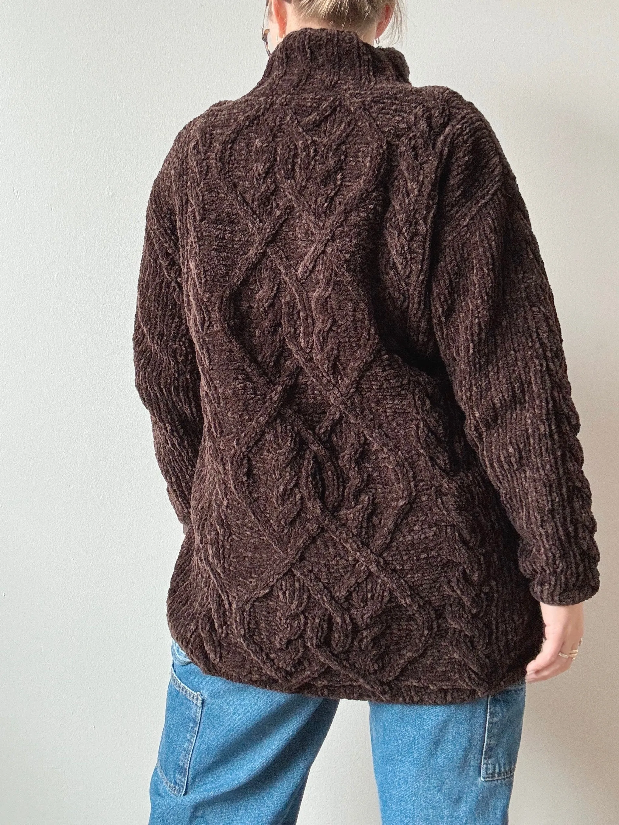 90s Vintage Express Brown Chenille Hand-Knit Sweater (M)