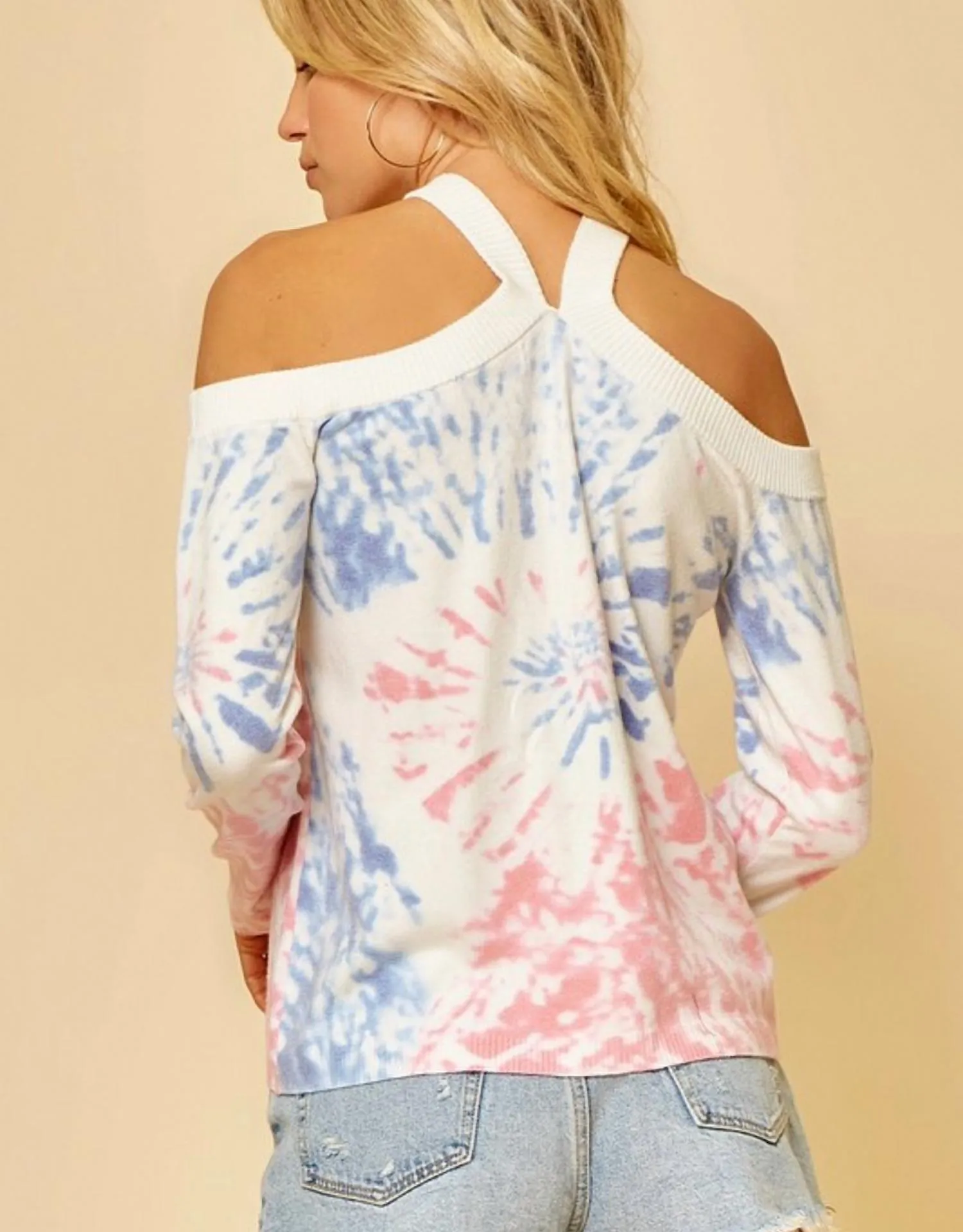 Andree By Unit - Criss Cross Neckline Sweater