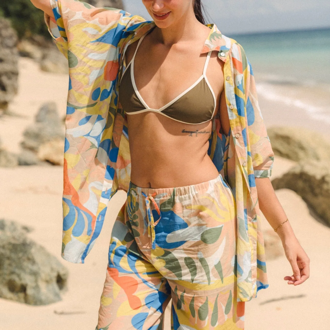 Holiday Shirt Ando Print