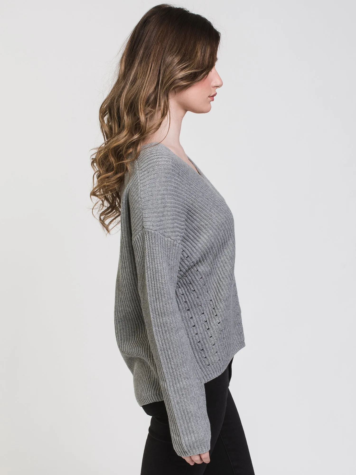TENTREE HIGHLINE V-NECK SWEATER  - CLEARANCE